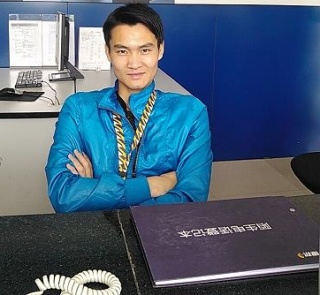 河北农村小鹏照片