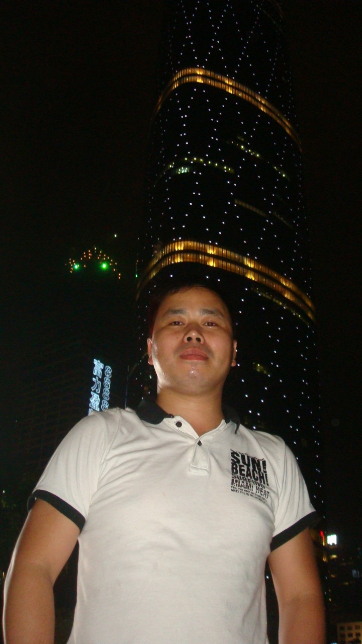 39岁离异男征婚照片(id:53930137)_广东广州征婚交友