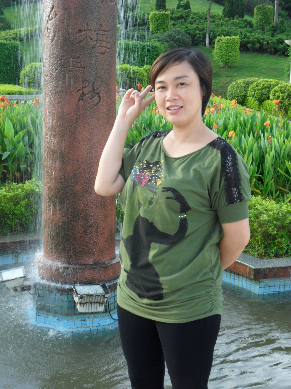 45岁离异女征婚照片(id:54018691)_广东佛山征婚交友_珍爱网