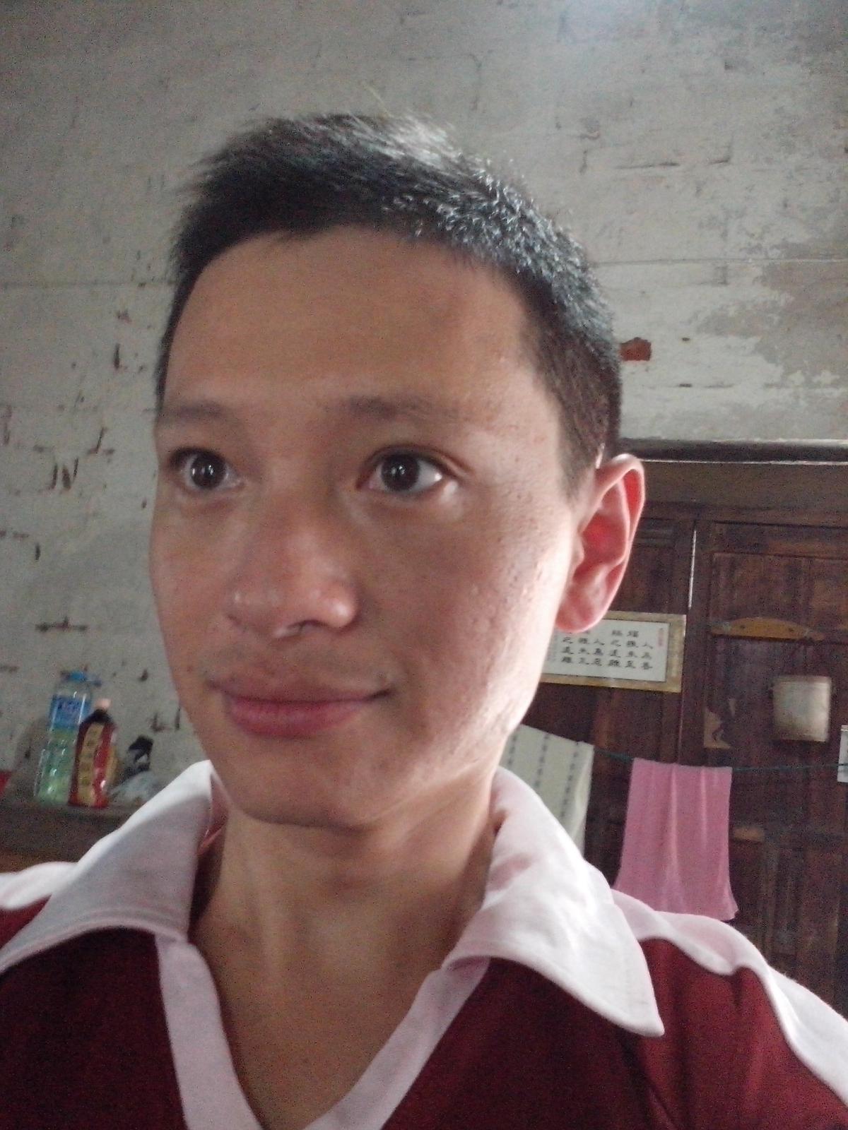 晓峰资料照片_江苏南通征婚交友_珍爱网