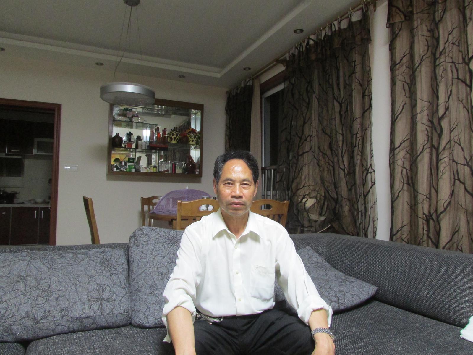 70岁丧偶男征婚照片(id:66696505)_重庆征婚交友_珍爱
