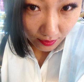 丑女无敌满脸痘痘照片