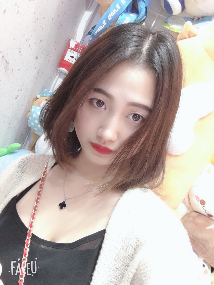 22岁未婚女征婚照片(id:1001139283)_浙江杭州征婚交友_珍爱网