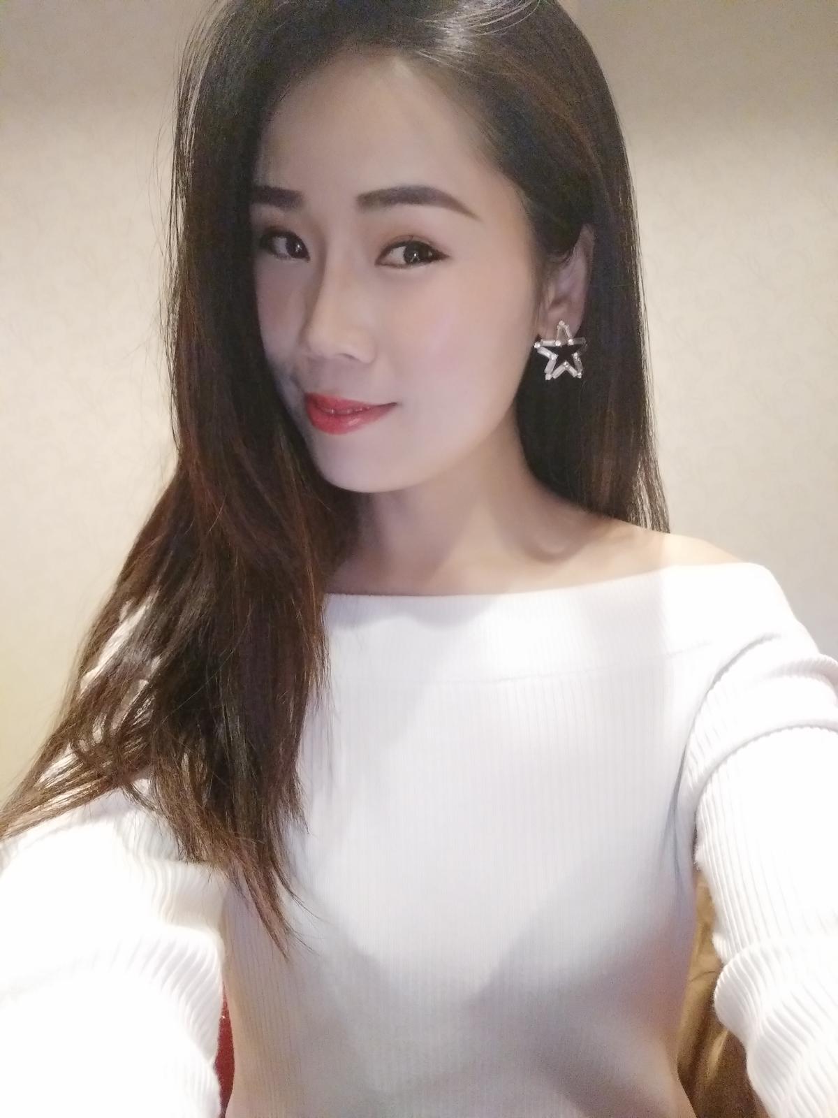 爱笑的傻子