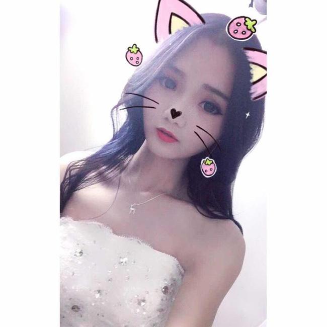 长腿小姐姐照片