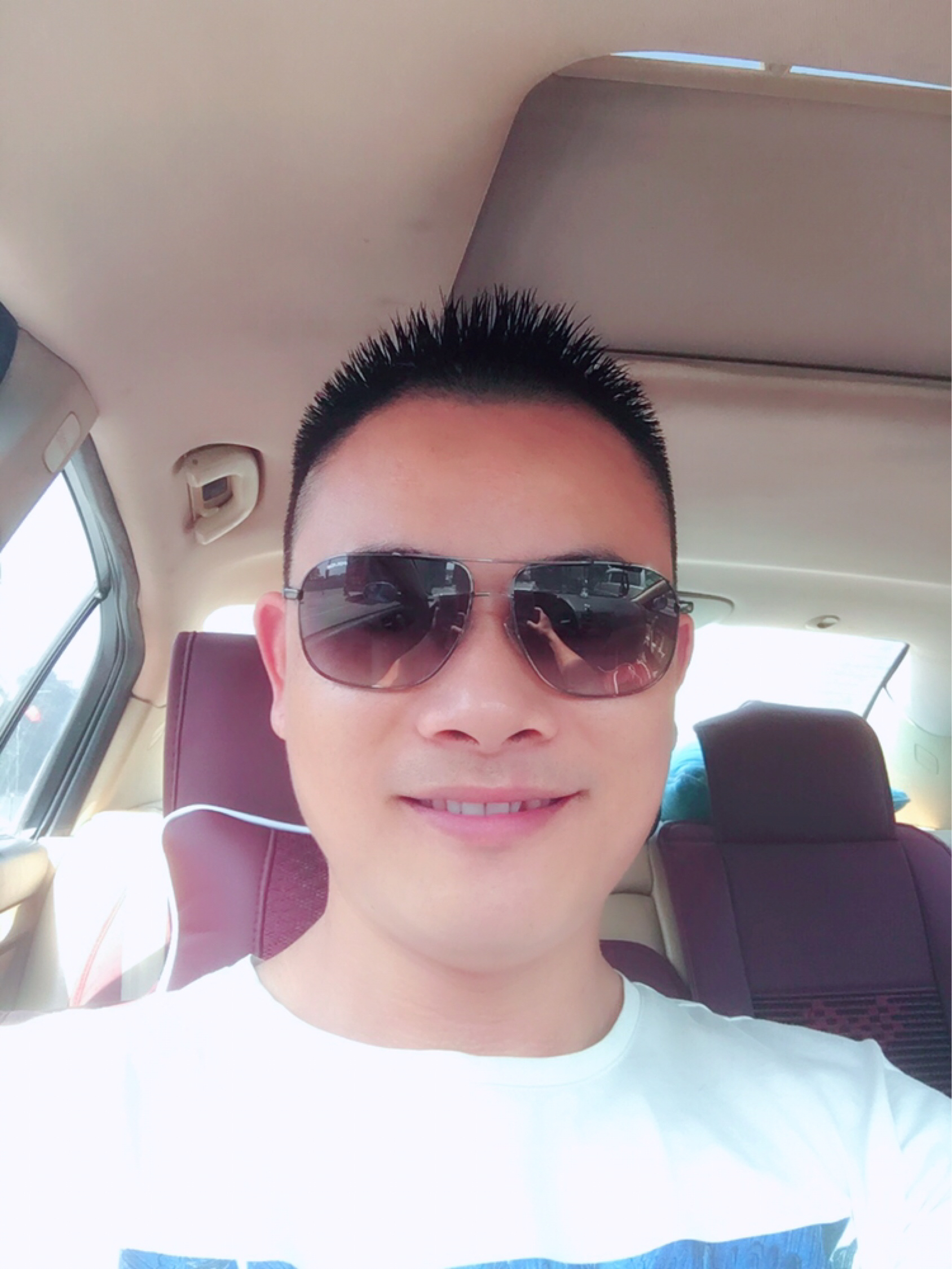 杰哥照片