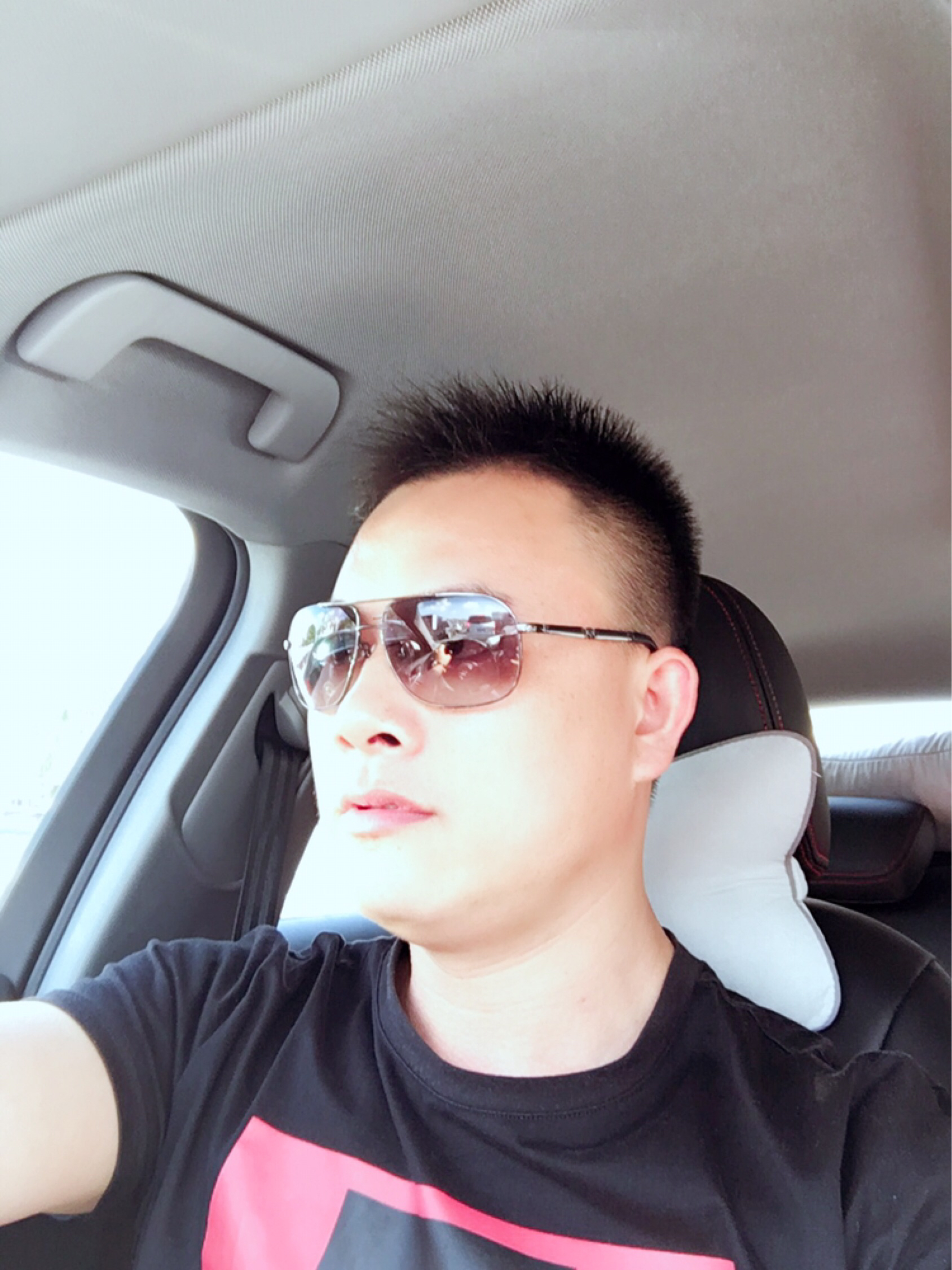 杰哥照片