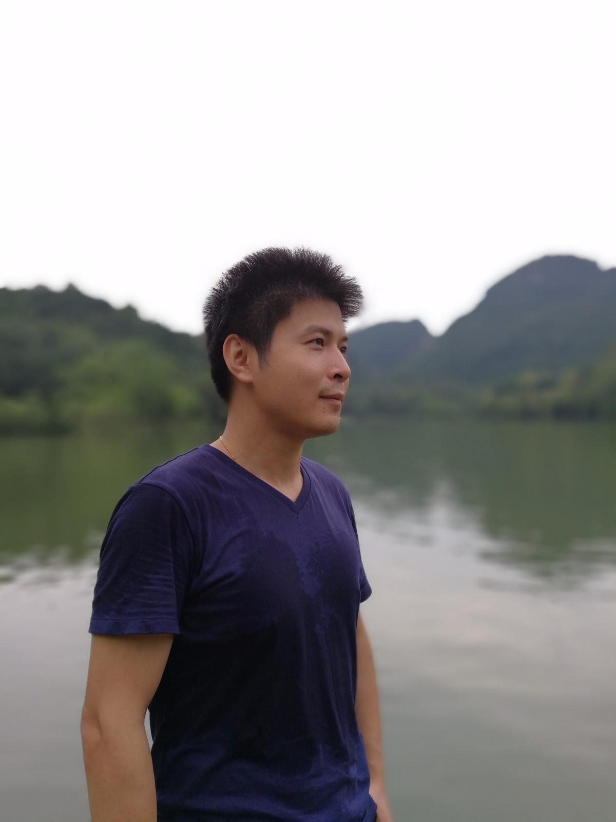 37岁未婚男征婚照片(id:107536087)_广东珠海征婚交友