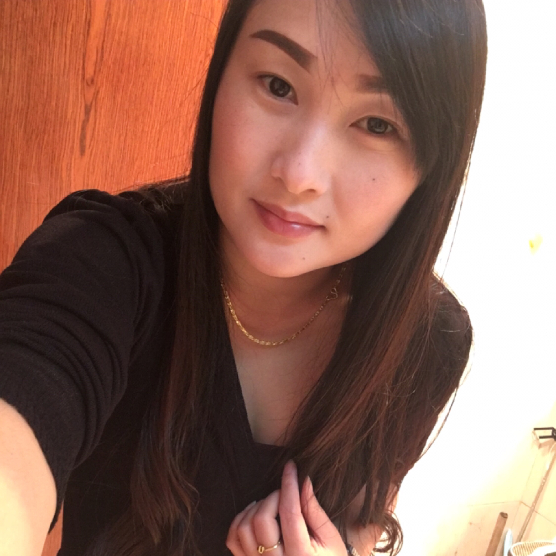 单眼皮的女人照片
