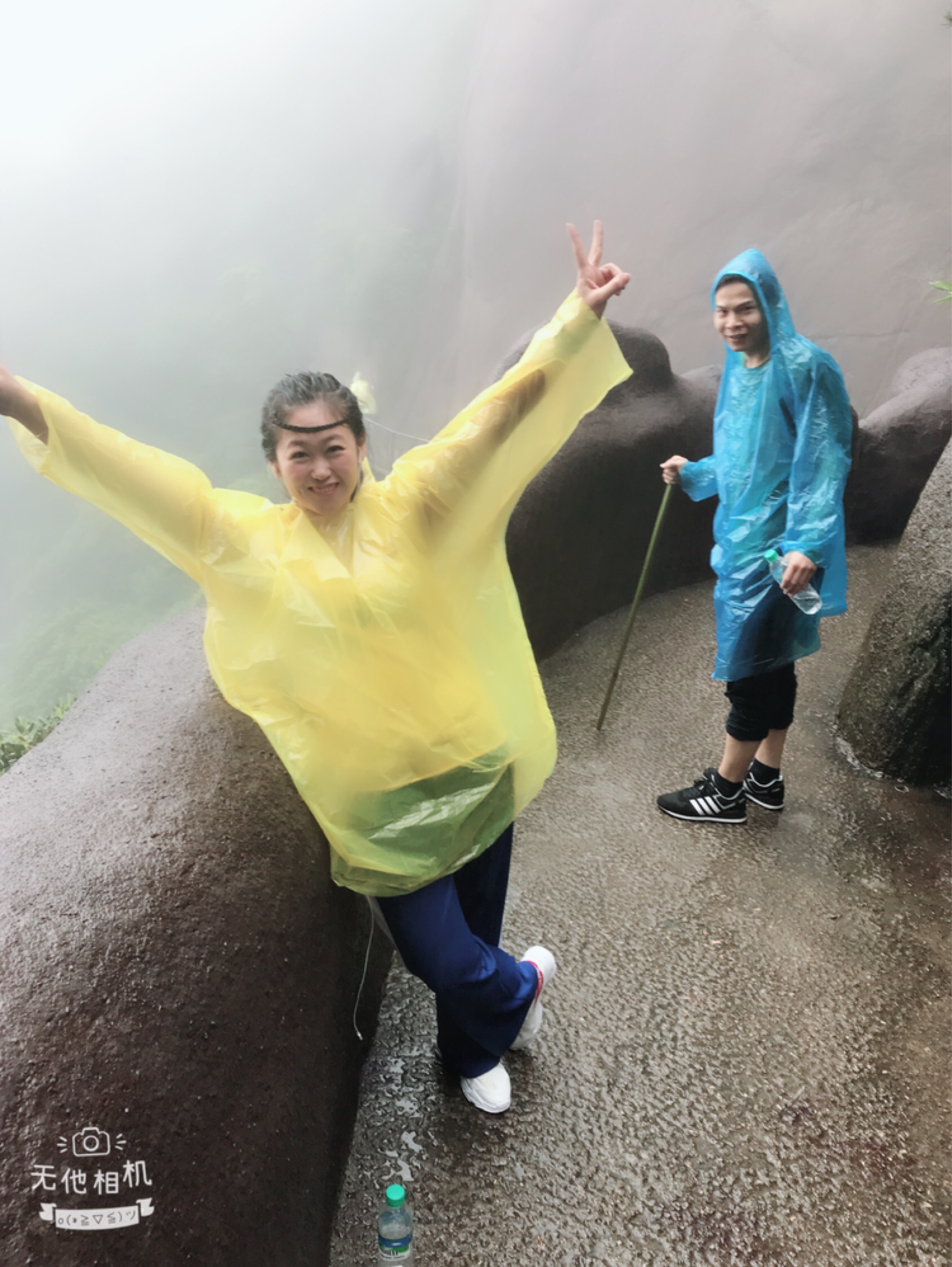 小手冰凉