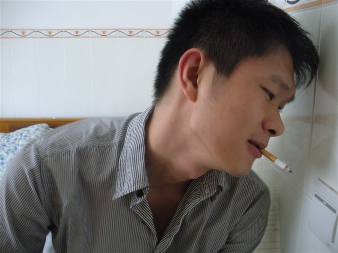 张泉资料照片_广西贵港征婚交友_珍爱网