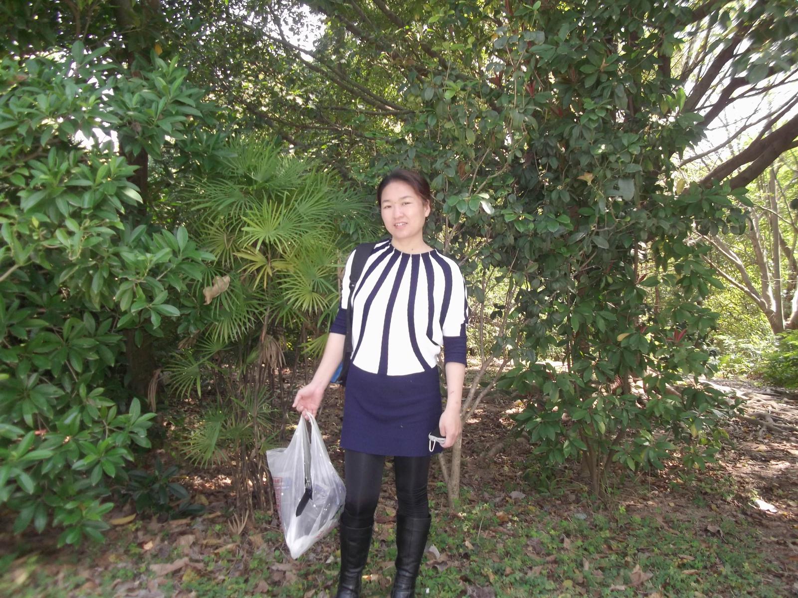 46岁离异女征婚照片(id:61899517)_广东深圳征婚交友_珍爱网