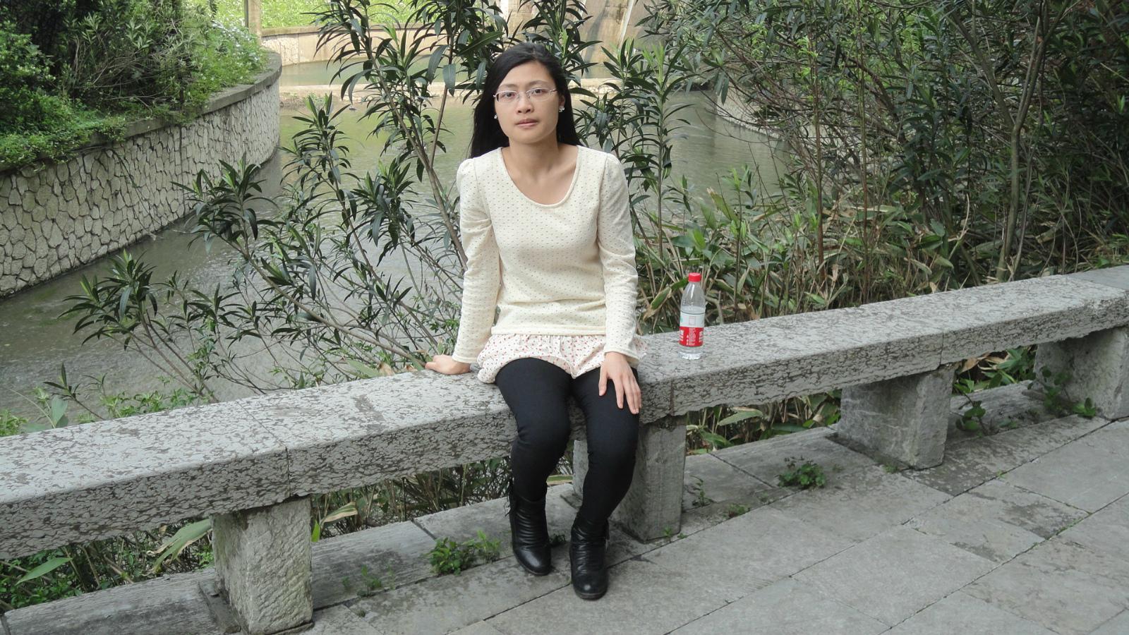 27岁未婚女征婚照片(id:67873177)_广西玉林征婚交友_珍爱网