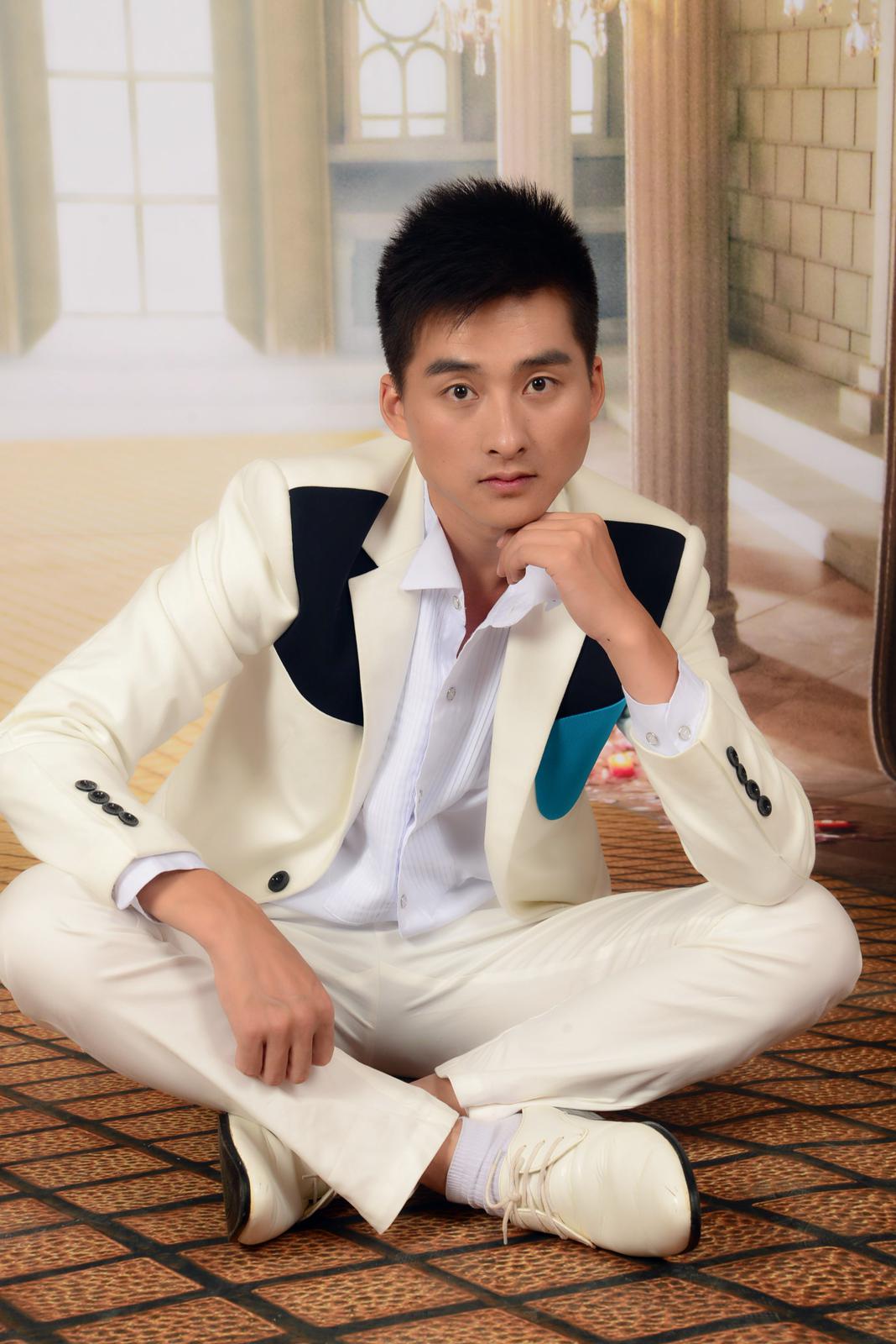 31岁未婚男征婚照片(id:71255287)_云南昆明征婚交友_珍爱网