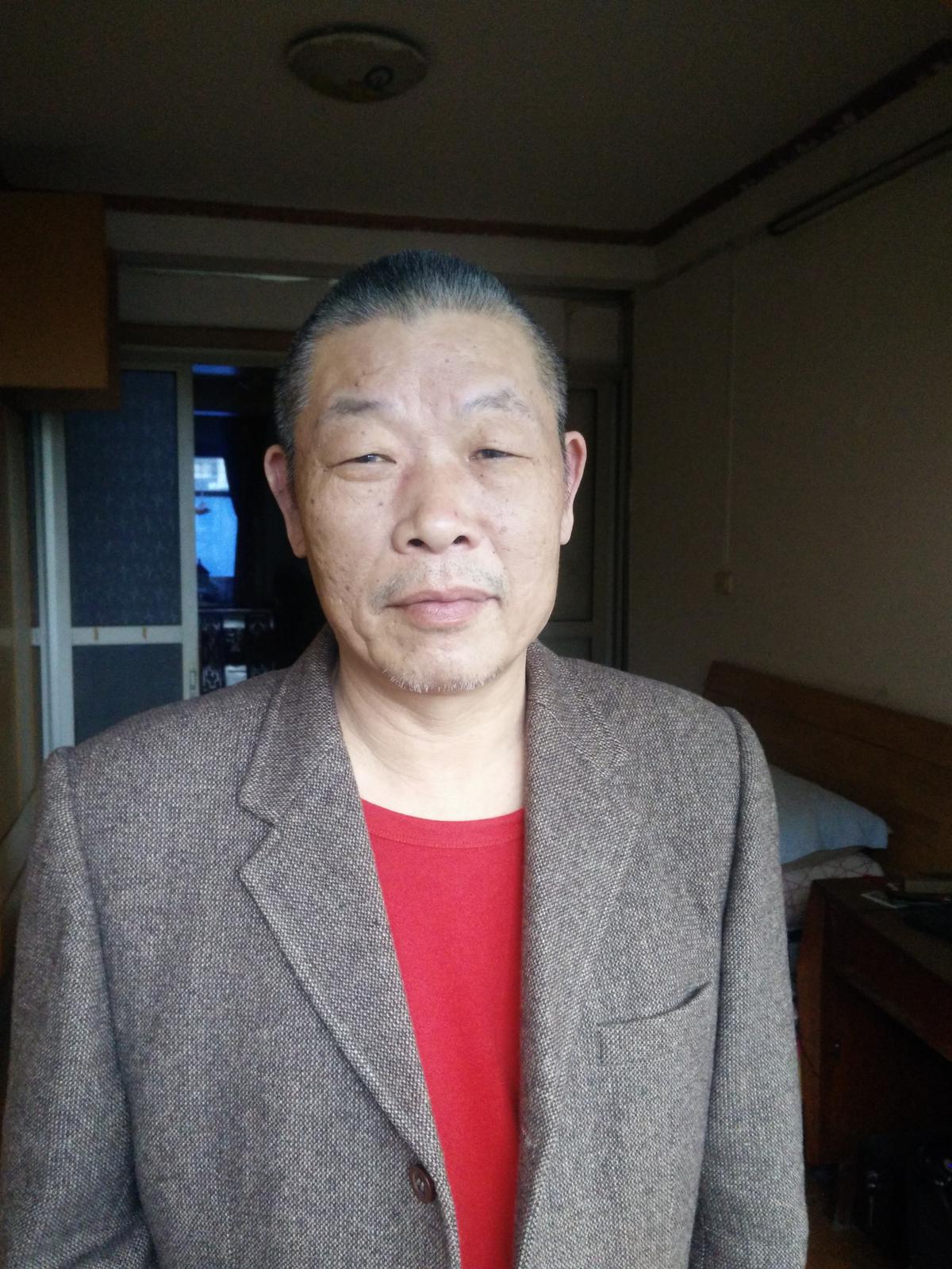 64岁丧偶男征婚照片(id:76543183)_湖北武汉征婚交友_珍爱网