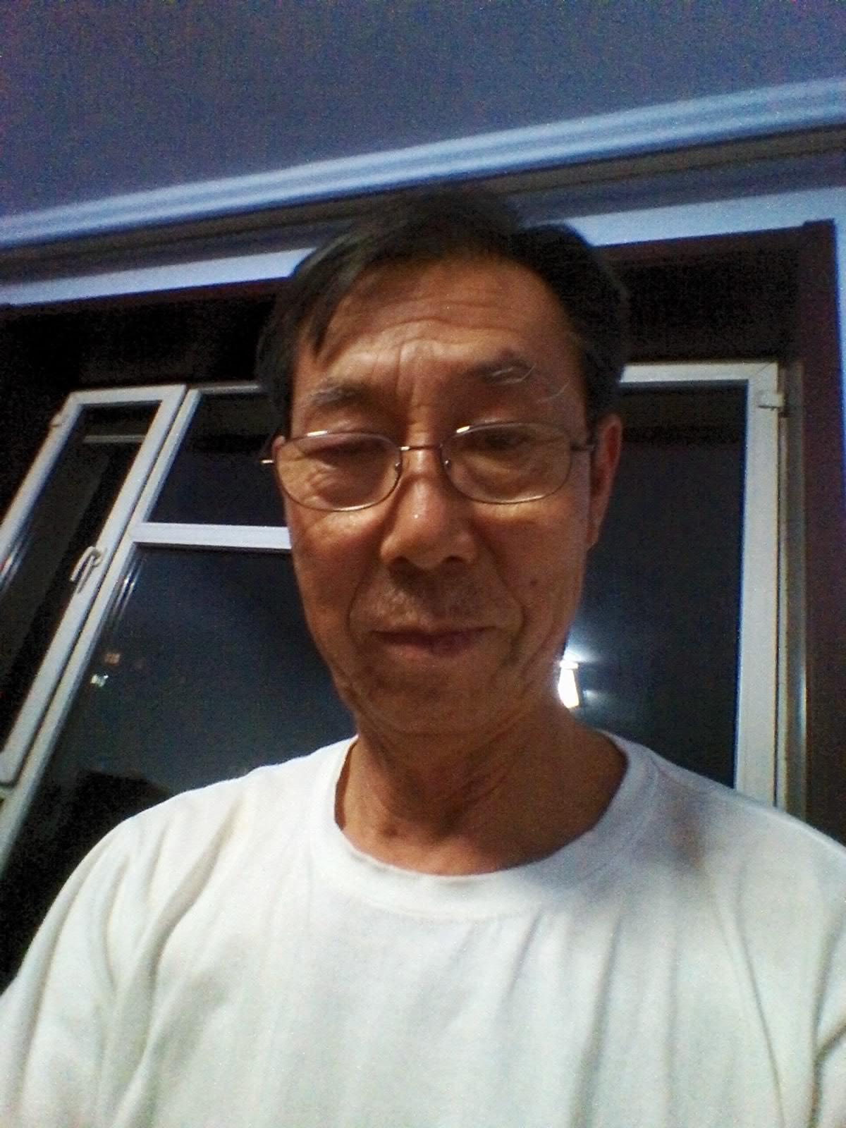 70岁离异男征婚照片(id:80826097)_吉林松原征婚交友_珍爱网