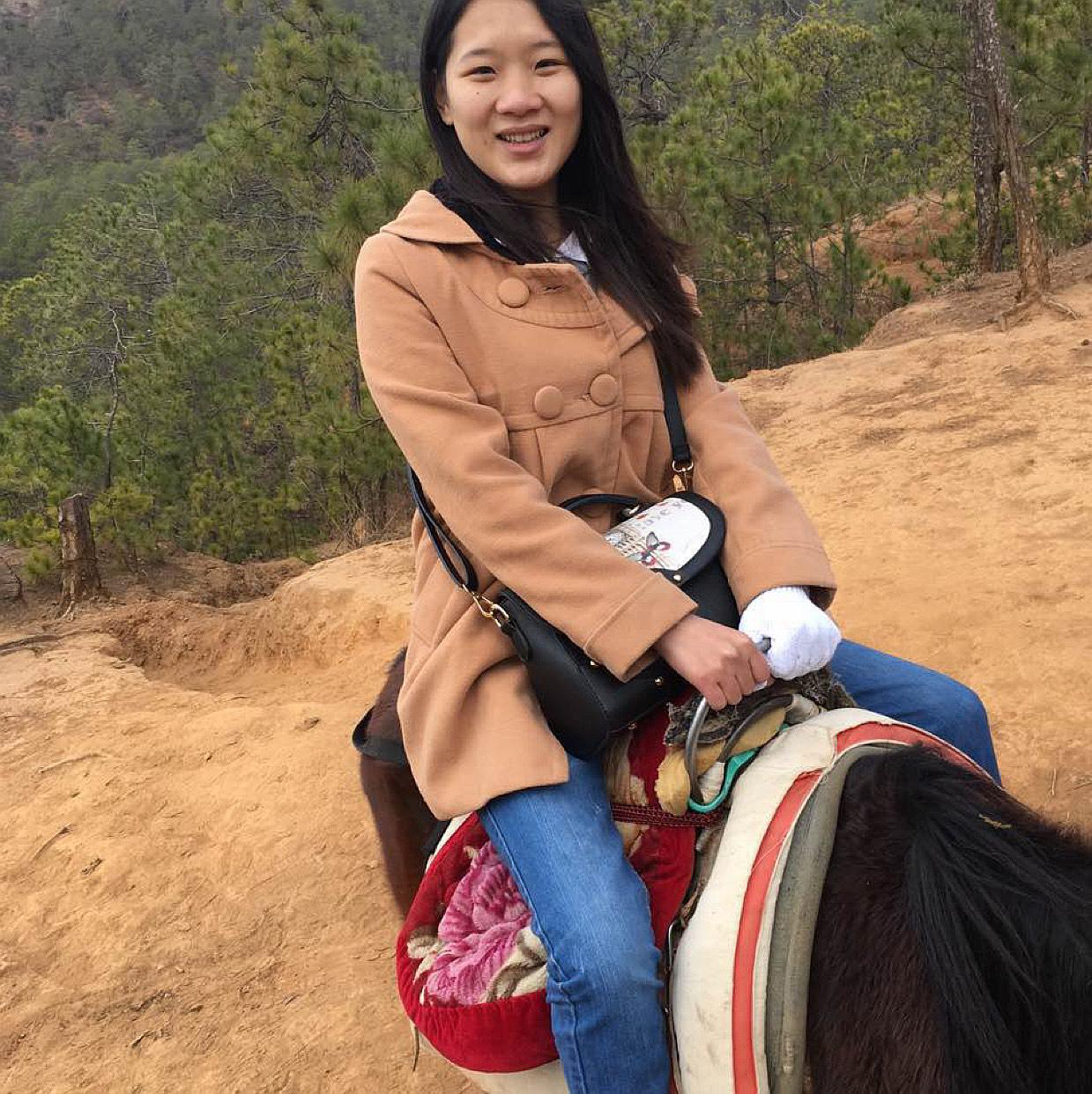 25岁未婚女征婚照片(id:88427077)_湖北咸宁征婚交友_珍爱网