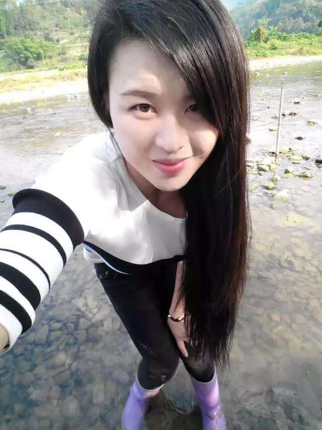 28岁未婚女征婚照片(id:88676323)_湖南长沙征婚交友_珍爱网