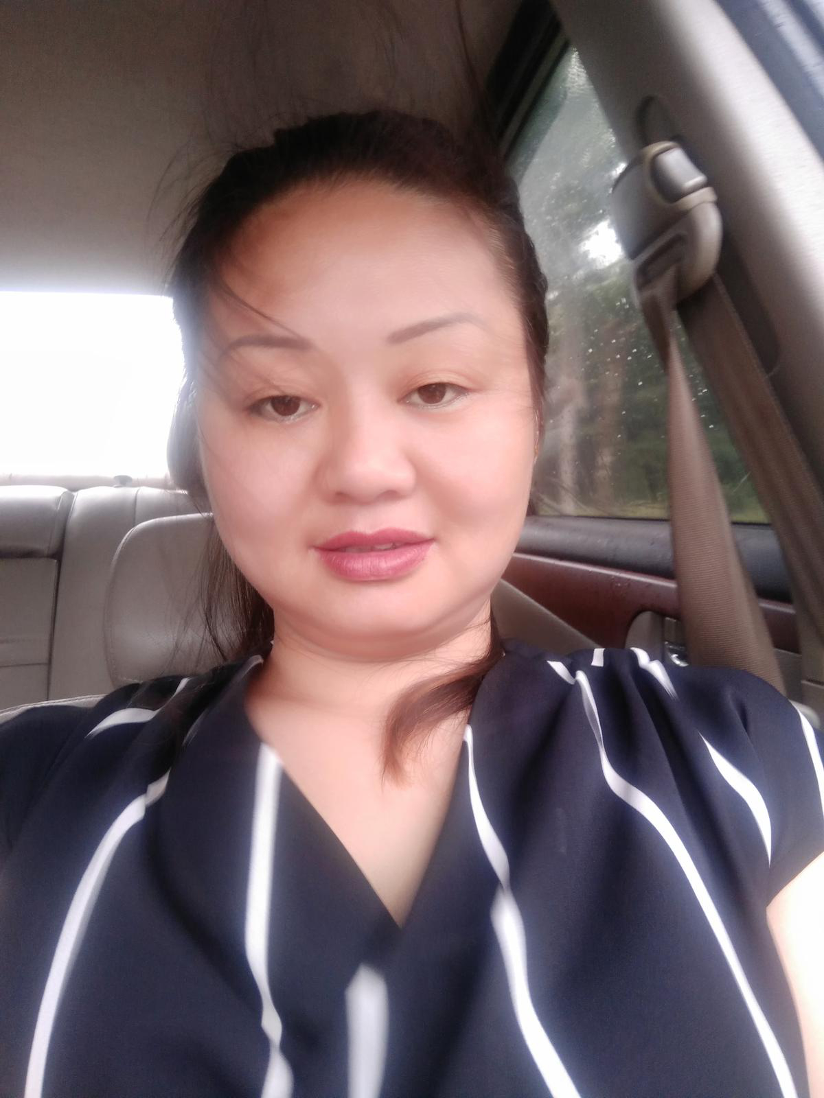 41岁离异女征婚照片(id:93895579)_上海征婚交友_珍爱网