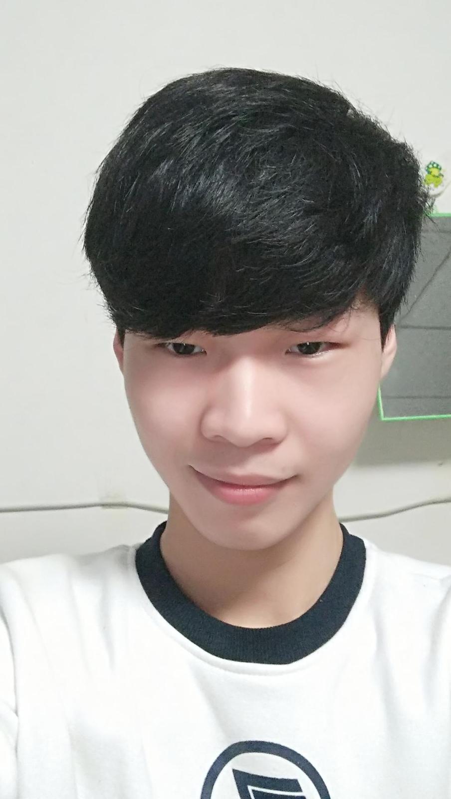 20岁未婚男征婚照片(id:95001535)_北京征婚交友_珍爱网