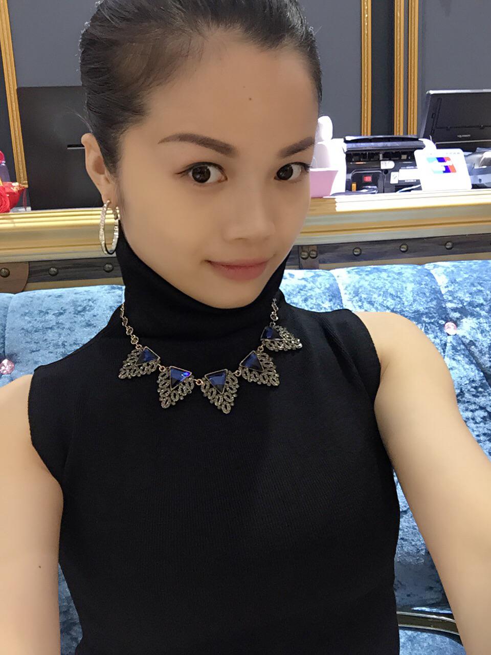 32岁离异女征婚照片(id:97345291)_重庆征婚交友_珍爱网