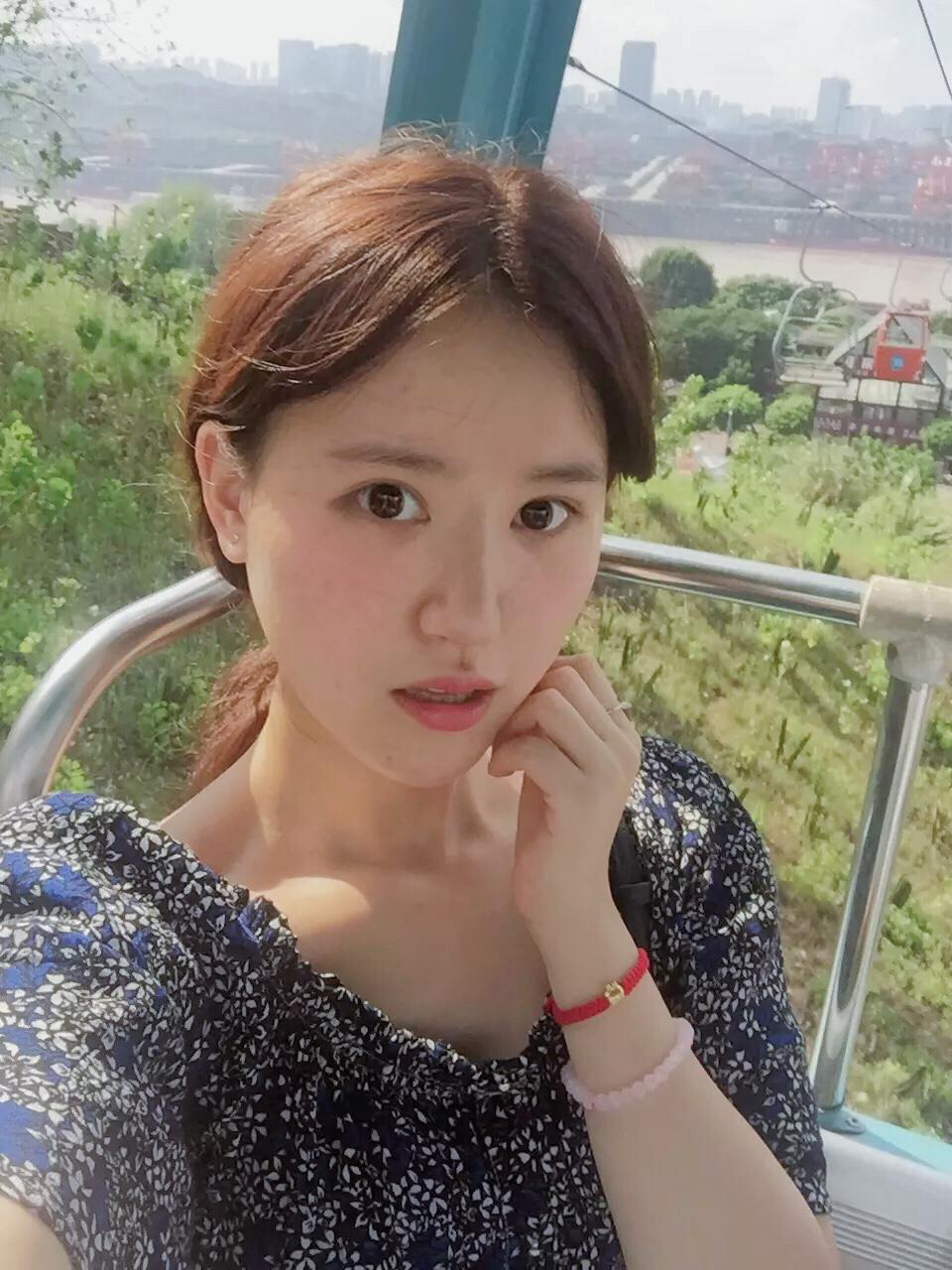 22岁未婚女征婚照片(id:102887767)_四川成都征婚交友_珍爱网