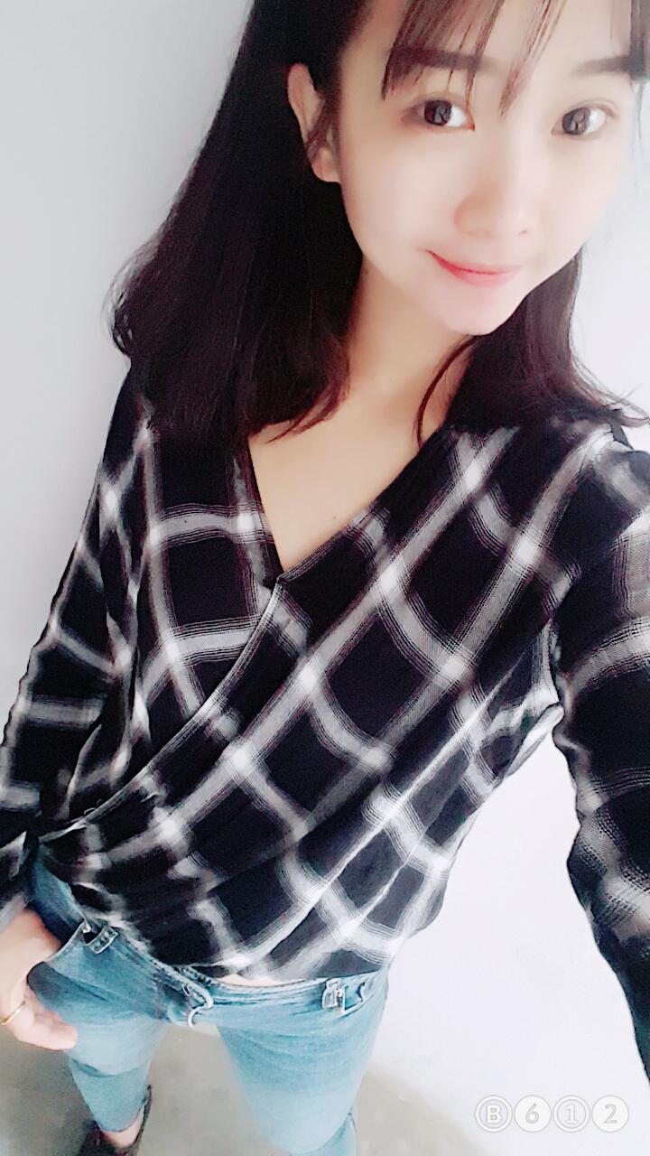 大2班果冻老师资料照片_贵州黔东南苗族侗族自治州征婚交友_珍爱网