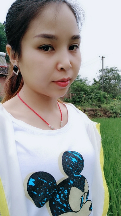 32岁离异女征婚照片(id:1052607289)_重庆征婚交友_珍爱网