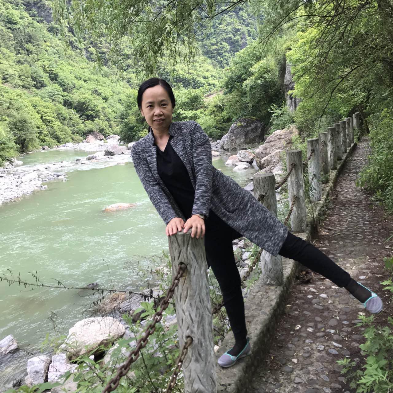 48岁离异女征婚照片(id:105433081)_浙江台州征婚交友_珍爱网