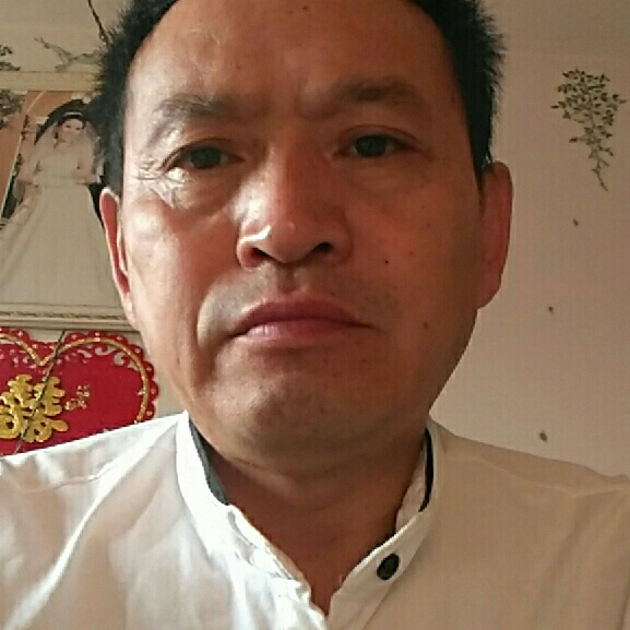 憨厚的人向禄珍